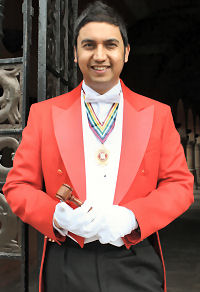 Raaj Shamji The modern Asian Toastmaster and Master of Ceremonies. Raaj is an experienced modern Toastmaster who has an eye for detail.