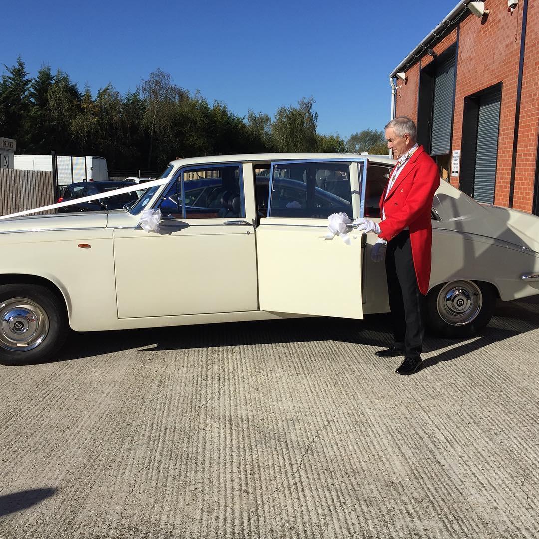 Toastmaster Gallery - The Executive Guild of Toastmasters & Town Criers -